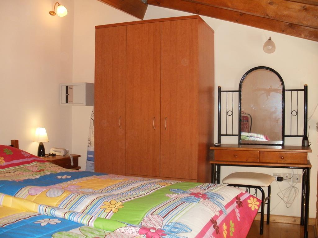 Irene Maisonettes Apartment *